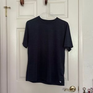 Vuori Men’s Large Zephyr Tee